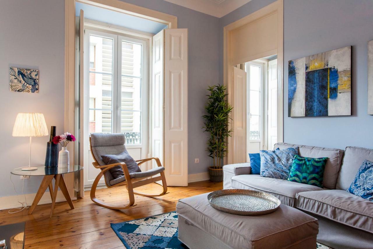 Bairro Alto 3 Bedroom Patio Flat! Lisboa Екстериор снимка