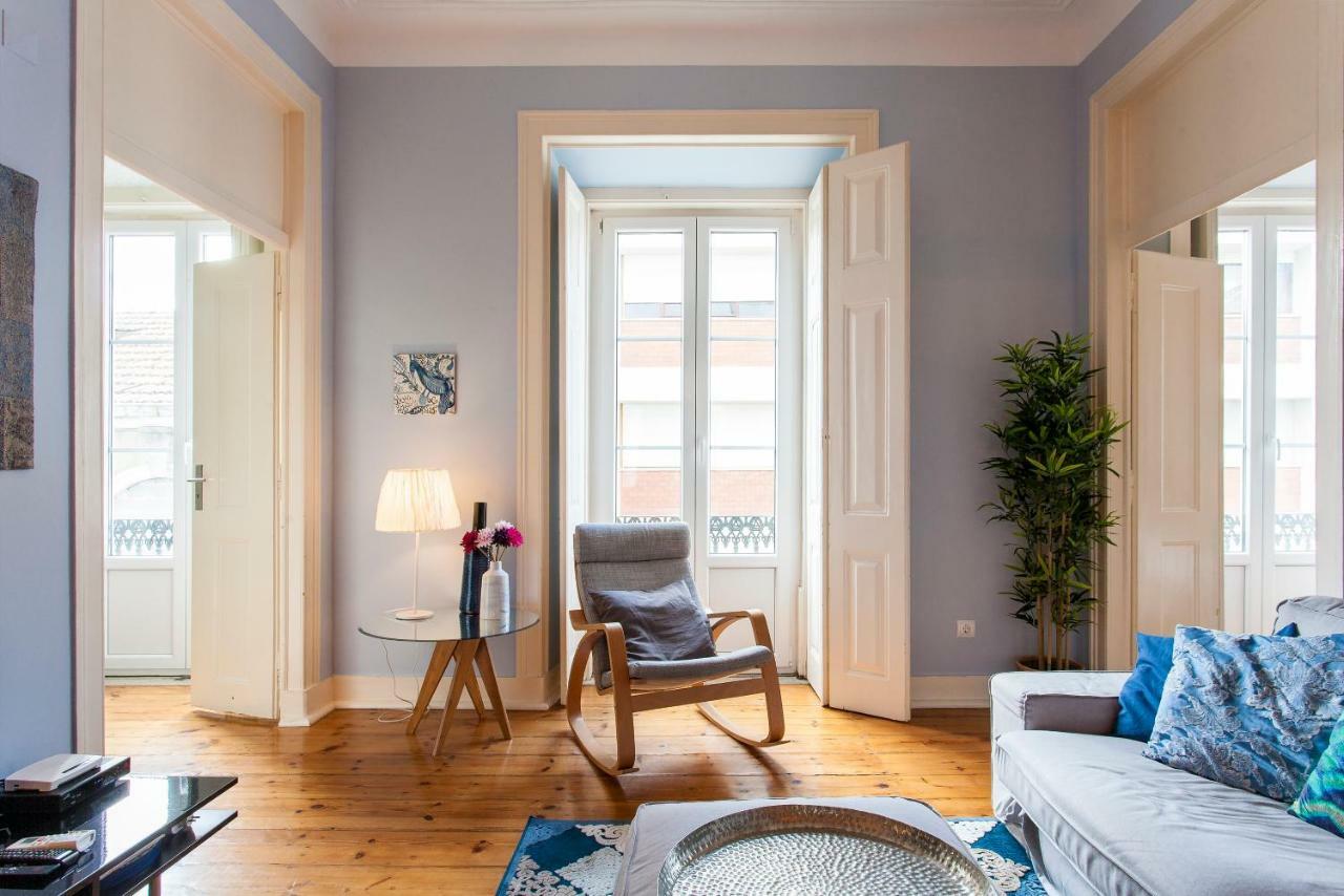 Bairro Alto 3 Bedroom Patio Flat! Lisboa Екстериор снимка