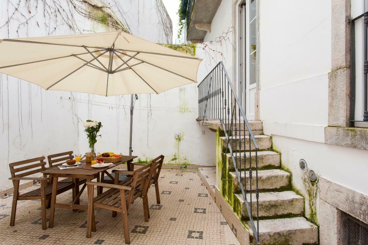 Bairro Alto 3 Bedroom Patio Flat! Lisboa Екстериор снимка