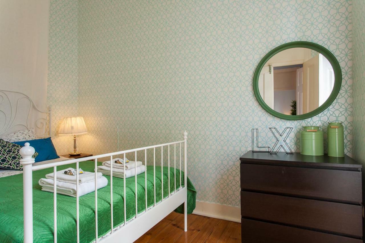 Bairro Alto 3 Bedroom Patio Flat! Lisboa Екстериор снимка